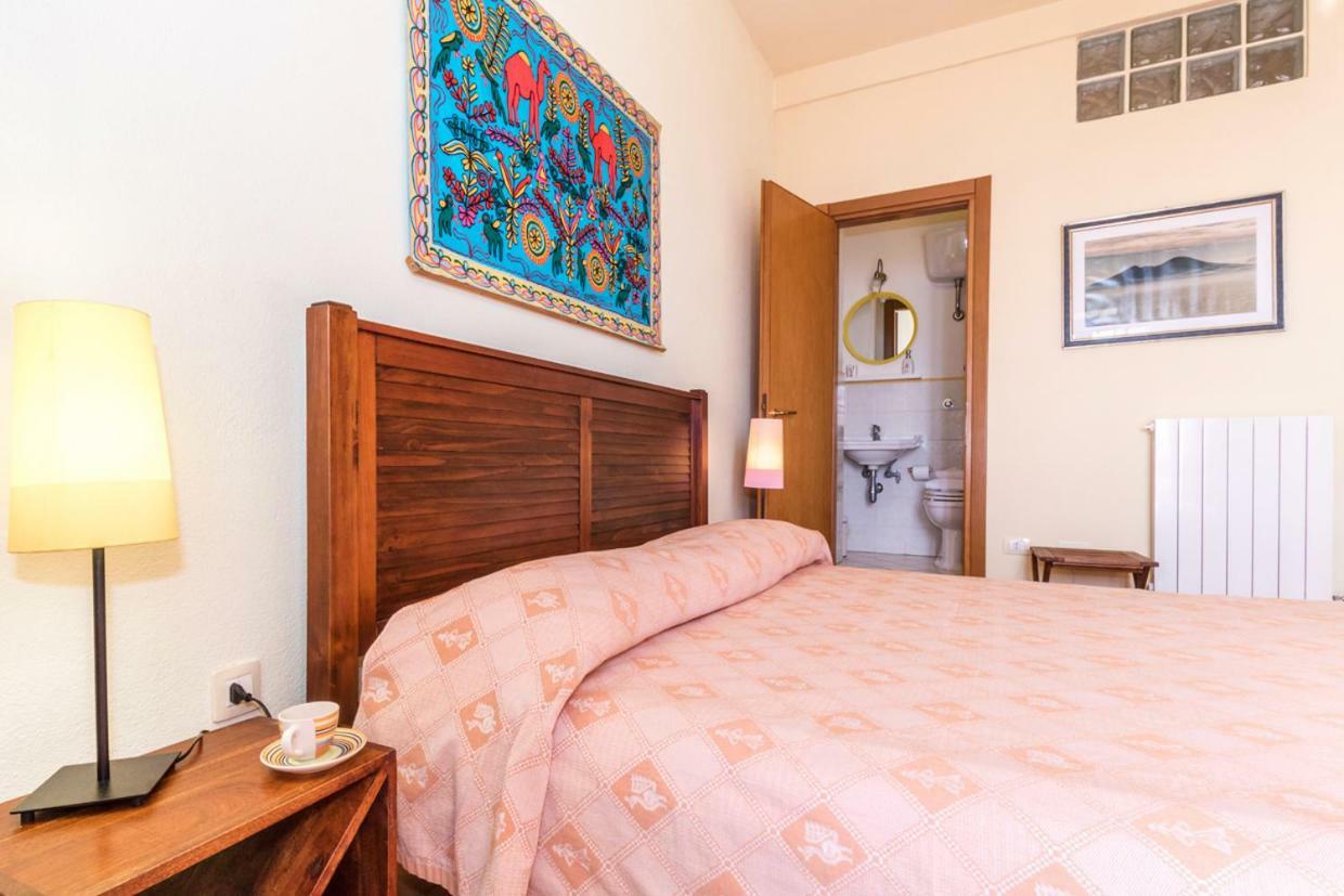 サルキットゥ・クーリエリ Mare Lughente Bed & Breakfast エクステリア 写真