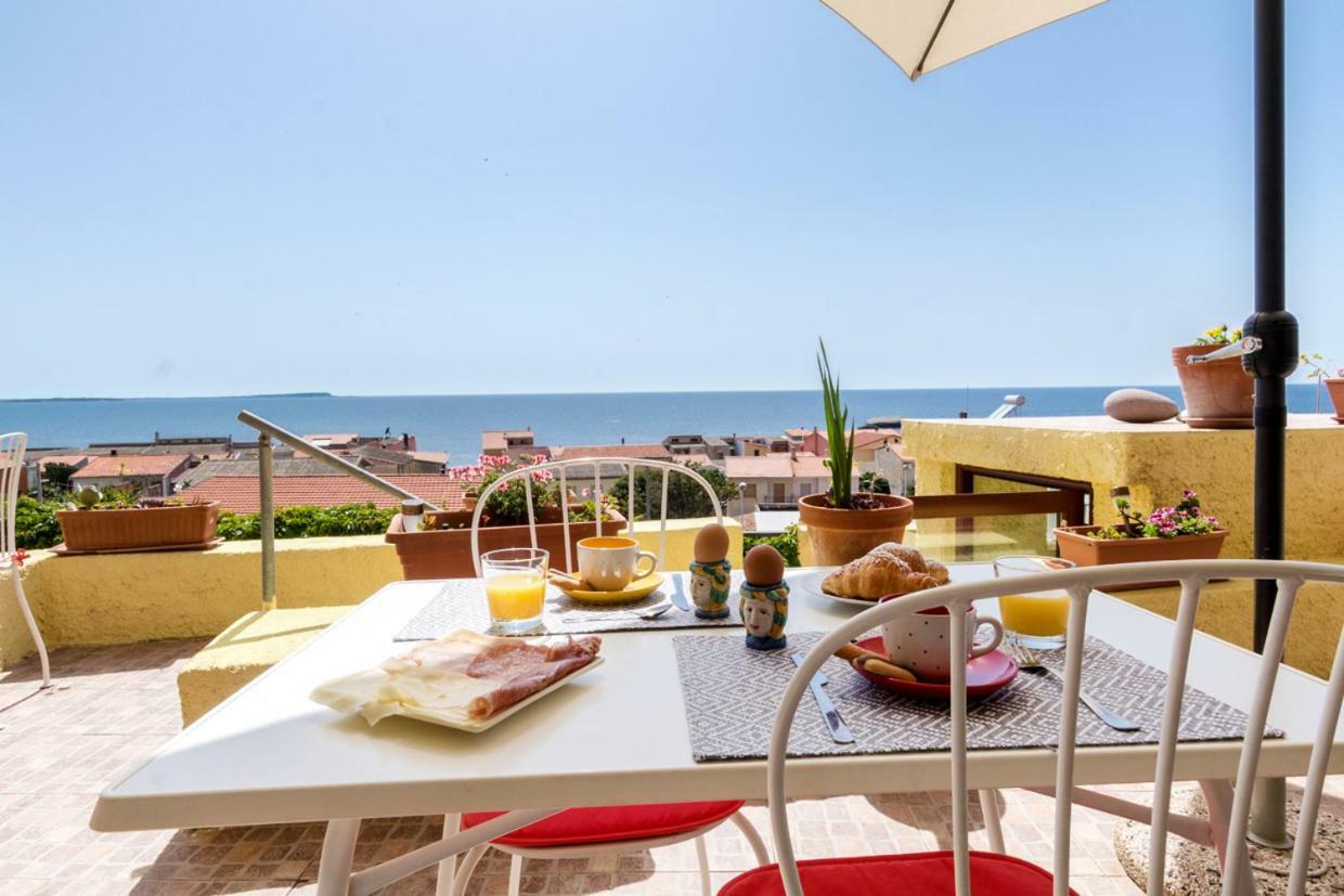 サルキットゥ・クーリエリ Mare Lughente Bed & Breakfast エクステリア 写真
